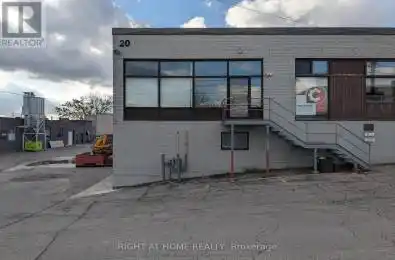 20 Sheffield Street Unit# B Toronto (Brookhaven-Amesbury) Ontario M6M3