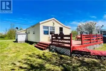 2330 Acadie, Bas-Caraquet, New Brunswick E1W5T9, 1 Bedroom Bedrooms, ,1 BathroomBathrooms,Commercial,For Sale,2330 Acadie,NB073583