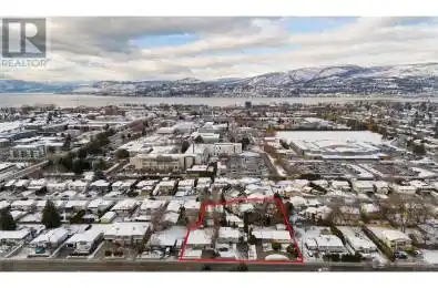 2997 Court Kelowna British Columbia V1Y8L3