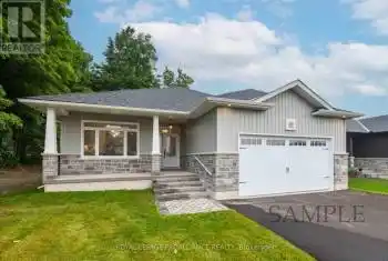 28 MacKenzie John Cres, Brighton, Ontario K0K 1H0, 2 Bedrooms Bedrooms, 7 Rooms Rooms,3 BathroomsBathrooms,All Houses,Sold,MacKenzie John,X8062172