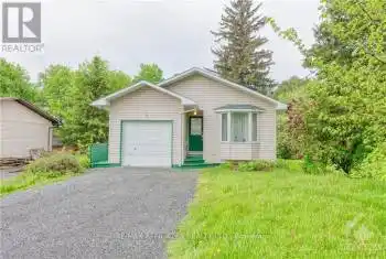 5 MOUNTAIN Road, Westport, Ontario K0G1X0, 3 Bedrooms Bedrooms, ,1 BathroomBathrooms,All Houses,For Sale,Westrport,MOUNTAIN,X9516050