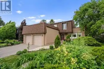 30 Reesorville Rd, Markham, Ontario L3P 3L2, 4 Bedrooms Bedrooms, 9 Rooms Rooms,4 BathroomsBathrooms,All Houses,Sold,Reesorville,N8364054