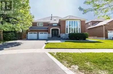 5471 Crescent Mississauga (East Credit) Ontario L5M4Y6