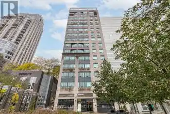 102 Bloor St Unit# PH6, Toronto, Ontario M5S 1M8, 2 Bedrooms Bedrooms, 7 Rooms Rooms,3 BathroomsBathrooms,Condo,Sold,Bloor,C8293260