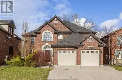 1334 LAKEVIEW Windsor Ontario N8P1P1