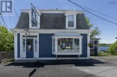 280 Montague Street Lunenburg Nova Scotia B0J2C0