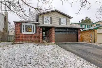 26 Ashton Rd, Newmarket, Ontario L3Y 5R4, 4 Bedrooms Bedrooms, 11 Rooms Rooms,3 BathroomsBathrooms,All Houses,Sold,Ashton,N9042870