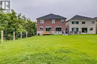 37 Woodhaven Avenue Aurora (Aurora Estates) Ontario L4G3Y1