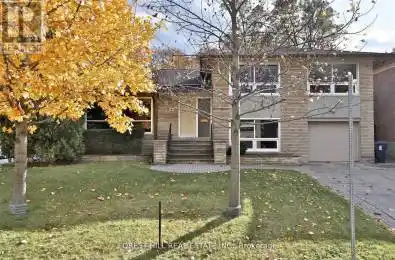 29 Stormont Avenue Toronto (Bedford Park-Nortown) Ontario M5N2C1