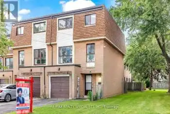 292 Fleetwood Cres, Brampton, Ontario L6T 2E7, 4 Bedrooms Bedrooms, 8 Rooms Rooms,3 BathroomsBathrooms,All Houses,Sold,Fleetwood,W9254163