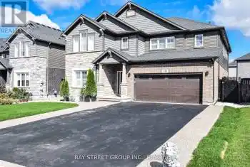 490 Silverwood Avenue, Welland (771 - Coyle Creek), Ontario L3C0C6, 4 Bedrooms Bedrooms, ,4 BathroomsBathrooms,All Houses,For Sale,Silverwood,X9257488