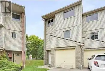 300 Sandringham Cres Unit# 22, London, Ontario N6C 5B4, 3 Bedrooms Bedrooms, 6 Rooms Rooms,2 BathroomsBathrooms,All Houses,Sold,Sandringham,X9262310