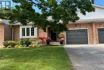 10 ELDERWOOD Drive Unit# 2, St. Catharines (453 - Grapeview), Ontario L2S3G3, 2 Bedrooms Bedrooms, ,2 BathroomsBathrooms,All Houses,For Sale,ELDERWOOD,X9412615