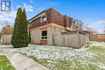 657 Francis Rd Unit# 4, Burlington, Ontario L7T 3X6, 3 Bedrooms Bedrooms, 6 Rooms Rooms,2 BathroomsBathrooms,All Houses,Rented,Francis,W9265386