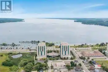 37 Ellen St Unit# 1410, Barrie, Ontario L4N 6G2, 2 Bedrooms Bedrooms, 5 Rooms Rooms,2 BathroomsBathrooms,Condo,Rented,Ellen,S9268104