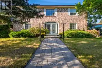 96 Wigwoss Drive, Vaughan (East Woodbridge), Ontario L4L1P8, 4 Bedrooms Bedrooms, ,3 BathroomsBathrooms,All Houses,For Sale,Wigwoss,N9268462