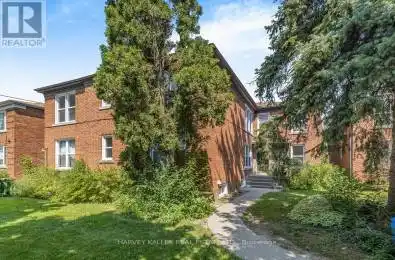 8 Markdale Avenue Unit# 4 Toronto (Humewood-Cedarvale) Ontario M6C1S9