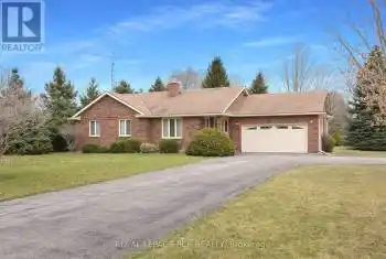 245 Penetanguishene Road, Oro-Medonte, Ontario L4M7C6, 3 Bedrooms Bedrooms, ,3 BathroomsBathrooms,All Houses,For Sale,Penetanguishene,S9300362