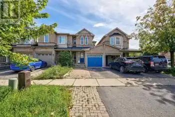 82 Carousel Cres, Richmond Hill, Ontario L4E 3X6, 3 Bedrooms Bedrooms, 6 Rooms Rooms,4 BathroomsBathrooms,All Houses,Sold,Carousel,N9303944