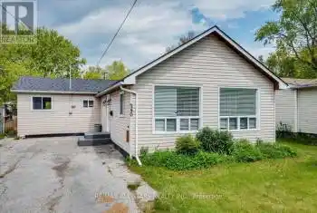 240 Royal Rd, Georgina, Ontario L4P 2T8, 3 Bedrooms Bedrooms, 5 Rooms Rooms,2 BathroomsBathrooms,All Houses,Rented,Royal,N9343872