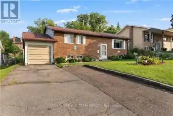 99 IVY Ave, Renfrew, Ontario K7V 4C9, 2 Bedrooms Bedrooms, 9 Rooms Rooms,2 BathroomsBathrooms,All Houses,Sold,Horton Heights,IVY,X9519258