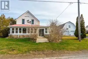 879 PORT MAITLAND Road, Dunnville, Ontario N1A2W6, 3 Bedrooms Bedrooms, ,1 BathroomBathrooms,All Houses,For Sale,PORT MAITLAND,XH4187799