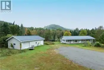 1968 MATAWATCHAN Road, Greater Madawaska, Ontario K0J2R0, 4 Bedrooms Bedrooms, ,3 BathroomsBathrooms,All Houses,For Sale,MATAWATCHAN,X9412354