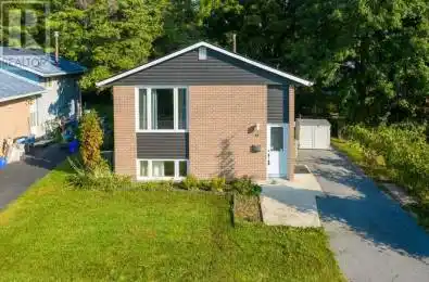 64 WOODSTONE Crescent Kingston Ontario K7M6K9