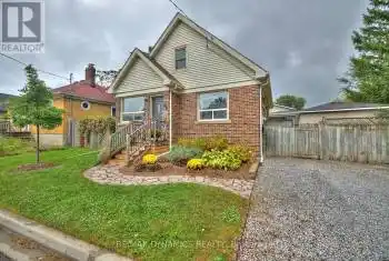 29 Blair Cres, St. Catharines, Ontario L2P 3A9, 3 Bedrooms Bedrooms, 8 Rooms Rooms,2 BathroomsBathrooms,All Houses,Sold,Blair,X9367086