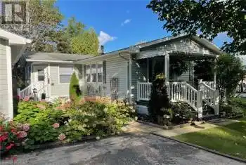 15 HURON Lane, Ashfield-Colborne-Wawanosh, Ontario N7A 3Y2, 2 Bedrooms Bedrooms, 8 Rooms Rooms,2 BathroomsBathrooms,All Houses,Sold,HURON,X10780124