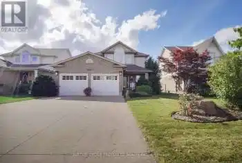 15 Bellrock Cres, London, Ontario N5V 4X3, 3 Bedrooms Bedrooms, 6 Rooms Rooms,3 BathroomsBathrooms,All Houses,Sold,Bellrock,X9370538