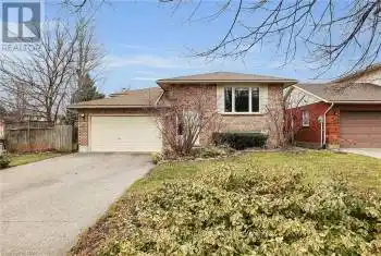 1174 Vansickle Rd, St. Catharines, Ontario L2S 3E1, 2 Bedrooms Bedrooms, 3 Rooms Rooms,1 BathroomBathrooms,All Houses,Rented,Vansickle,X9371507