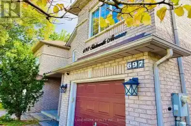 697 Sixteenth Avenue Richmond Hill (Langstaff) Ontario L4C7A8