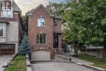 2 Jainey Pl, Toronto, Ontario M5M 3S5, 3 Bedrooms Bedrooms, 6 Rooms Rooms,4 BathroomsBathrooms,All Houses,Sold,Jainey,C9374262