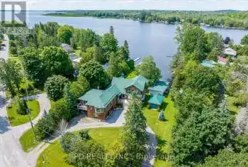 48 Sturgeon Glen Road, Kawartha Lakes (Fenelon Falls), Ontario K0M1N0, 6 Bedrooms Bedrooms, ,4 BathroomsBathrooms,All Houses,For Sale,Sturgeon Glen,X9375129