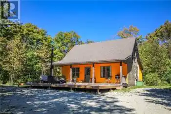 1019 BRUCE ROAD 9, South Bruce Peninsula, Ontario N0H2T0, 2 Bedrooms Bedrooms, ,2 BathroomsBathrooms,All Houses,For Sale,BRUCE ROAD 9,X10846916