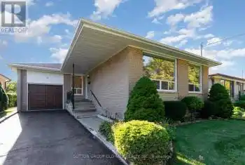 18 Bankfield Dr, Toronto, Ontario M9V 2P6, 3 Bedrooms Bedrooms, 6 Rooms Rooms,2 BathroomsBathrooms,All Houses,Sold,Bankfield,W9375790