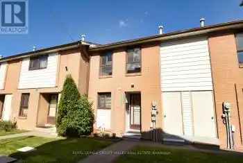 141 Fleetwood Crescent Unit# 141, Brampton (Southgate), Ontario L6T2E6, 3 Bedrooms Bedrooms, ,2 BathroomsBathrooms,All Houses,For Sale,Fleetwood,W9375220