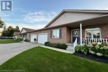 15 FORFAR Street, Caledonia, Ontario N3W2N9, 2 Bedrooms Bedrooms, ,2 BathroomsBathrooms,All Houses,For Sale,FORFAR,40658254