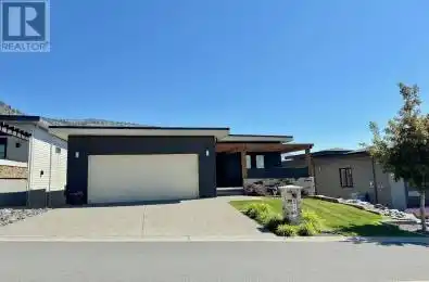 516 POINTE Place Kamloops British Columbia V2H0C1