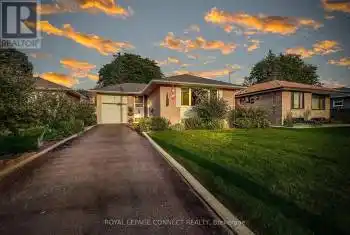 7 Lormar Dr, Toronto, Ontario M9B 4V7, 3 Bedrooms Bedrooms, 6 Rooms Rooms,2 BathroomsBathrooms,All Houses,Sold,Lormar,W9387158