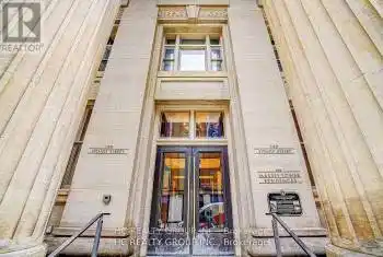 197 Yonge St Unit# 1102, Toronto, Ontario M5B 0C1, 2 Bedrooms Bedrooms, 5 Rooms Rooms,2 BathroomsBathrooms,Condo,Sold,Yonge,C9388952