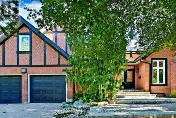 36 Hillholm Blvd, Richmond Hill, Ontario L4B 2J2, 4 Bedrooms Bedrooms, 9 Rooms Rooms,5 BathroomsBathrooms,All Houses,Sold,Hillholm,N9393660