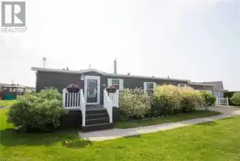 4 MARSH Cove, Nanticoke, Ontario N0A1L0, 2 Bedrooms Bedrooms, ,2 BathroomsBathrooms,All Houses,For Sale,MARSH,40662470