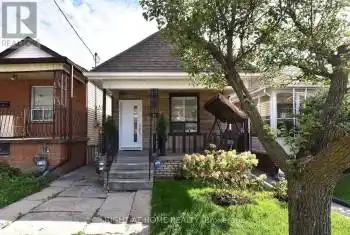 23 Amherst Avenue Unit# Main, Toronto (Oakwood Village), Ontario M6E1Z2, 2 Bedrooms Bedrooms, ,1 BathroomBathrooms,All Houses,For Rent,Amherst,C9398088