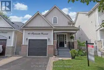 49 Kenilworth Cres, Whitby, Ontario L1M 2M6, 2 Bedrooms Bedrooms, 5 Rooms Rooms,3 BathroomsBathrooms,All Houses,Sold,Kenilworth,E9399484