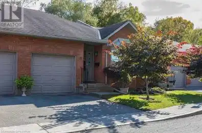 60 DUNDAS Street Unit# 15 Dundas Ontario L9H7M6