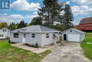 33236 Highway 62, Hastings Highlands, Ontario K0L 2S0, 2 Bedrooms Bedrooms, 6 Rooms Rooms,1 BathroomBathrooms,All Houses,Sold,Highway 62,X9416050