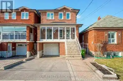 18 Maple Bush Avenue Toronto (Humberlea-Pelmo Park) Ontario M9N1S6