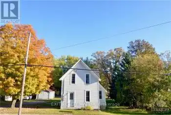 36 DRUMMOND St, Rideau Lakes, Ontario K0G 1V0, 2 Bedrooms Bedrooms, 9 Rooms Rooms,2 BathroomsBathrooms,All Houses,Sold,Newboro,DRUMMOND,X9523328